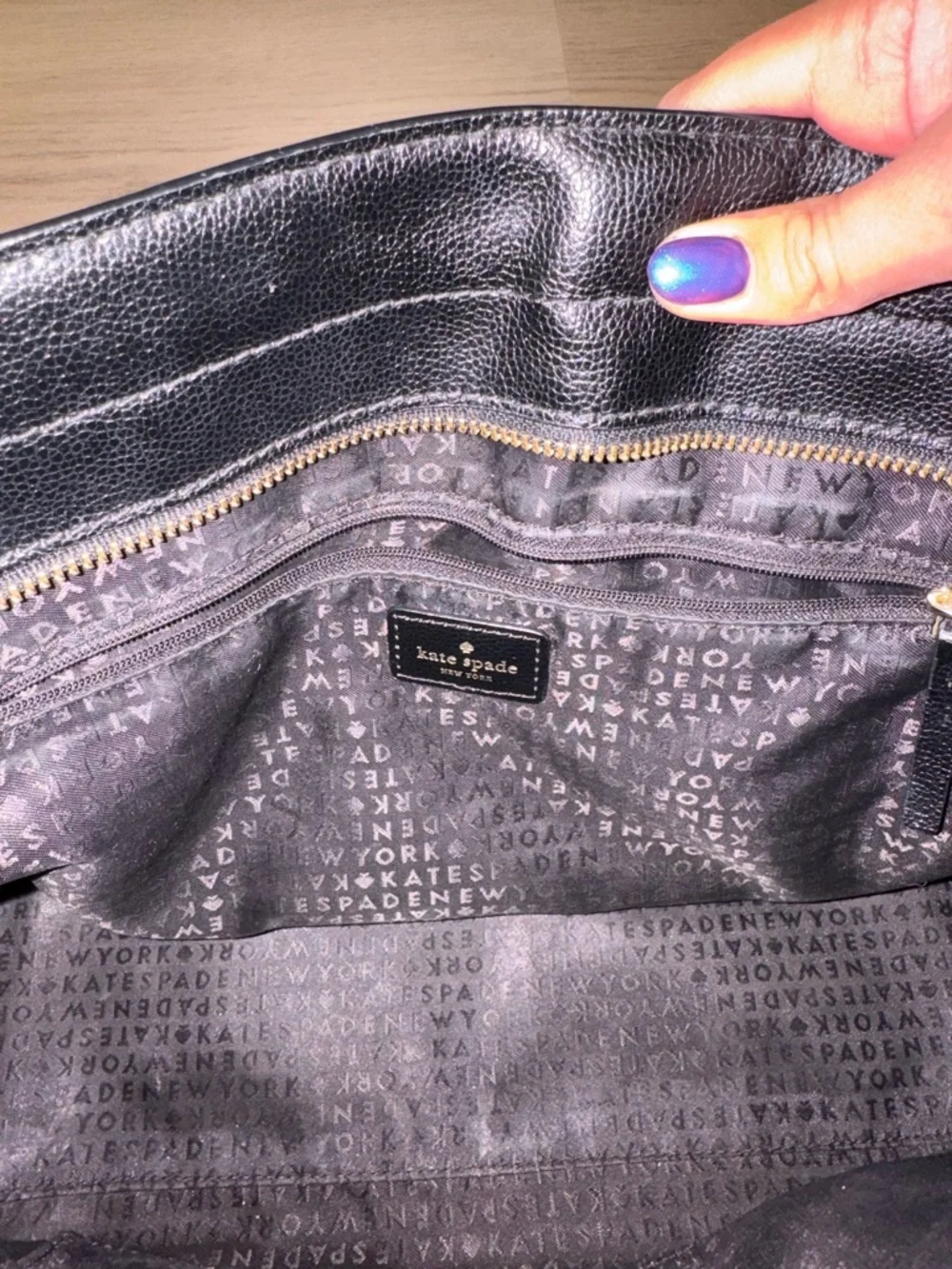 Black Cow Leather tote with Gold Hardware - Picture 9 of 10